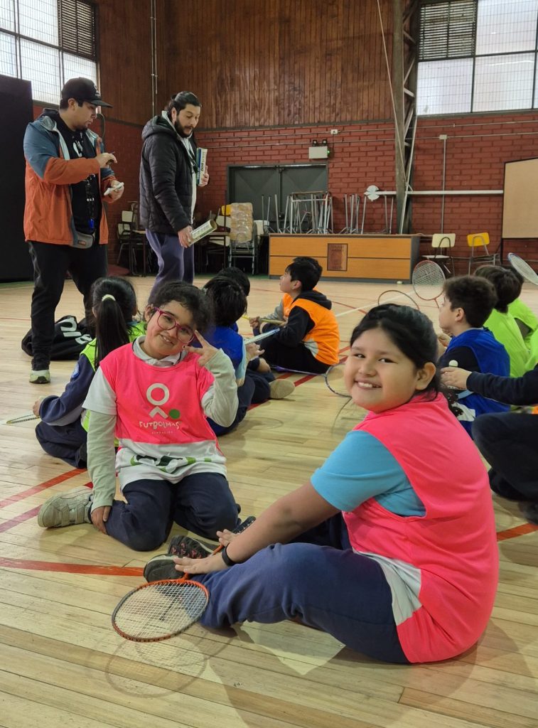 El deporte como herramienta de inclusión: La historia de Nathaly Hueñir y su primer partido de fútbol