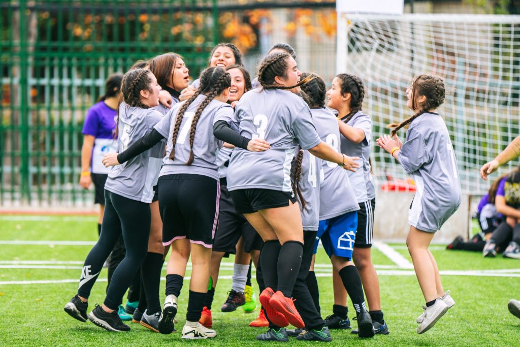 Fútbol Más pone en la palestra la importancia de los espacios públicos protegidos para la infancia 